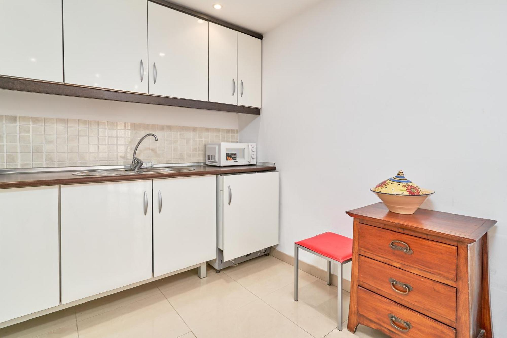 1 Bed Apartment With Sea View Nerja Bagian luar foto